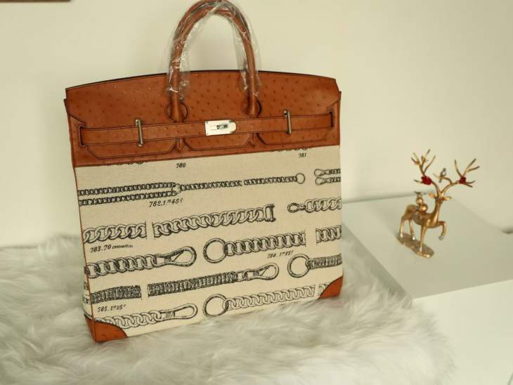 Picture of Hermes Handbags _SKUfw235423925fw